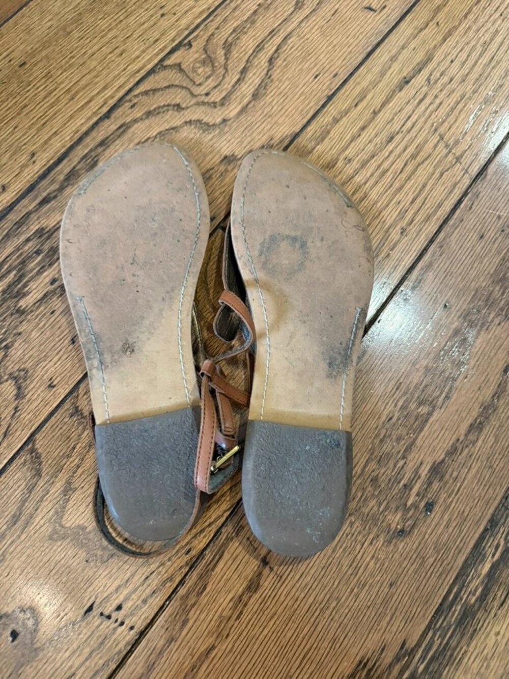 Sam Edelman Gigi Tan Leather T-Strap Sandals 10 - Picture 3 of 3
